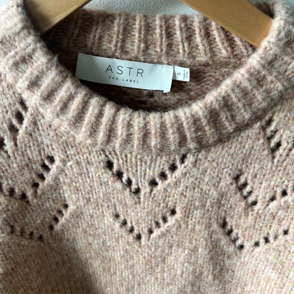 ASTR the label puff sleeve sweater - Picture 2 of 4